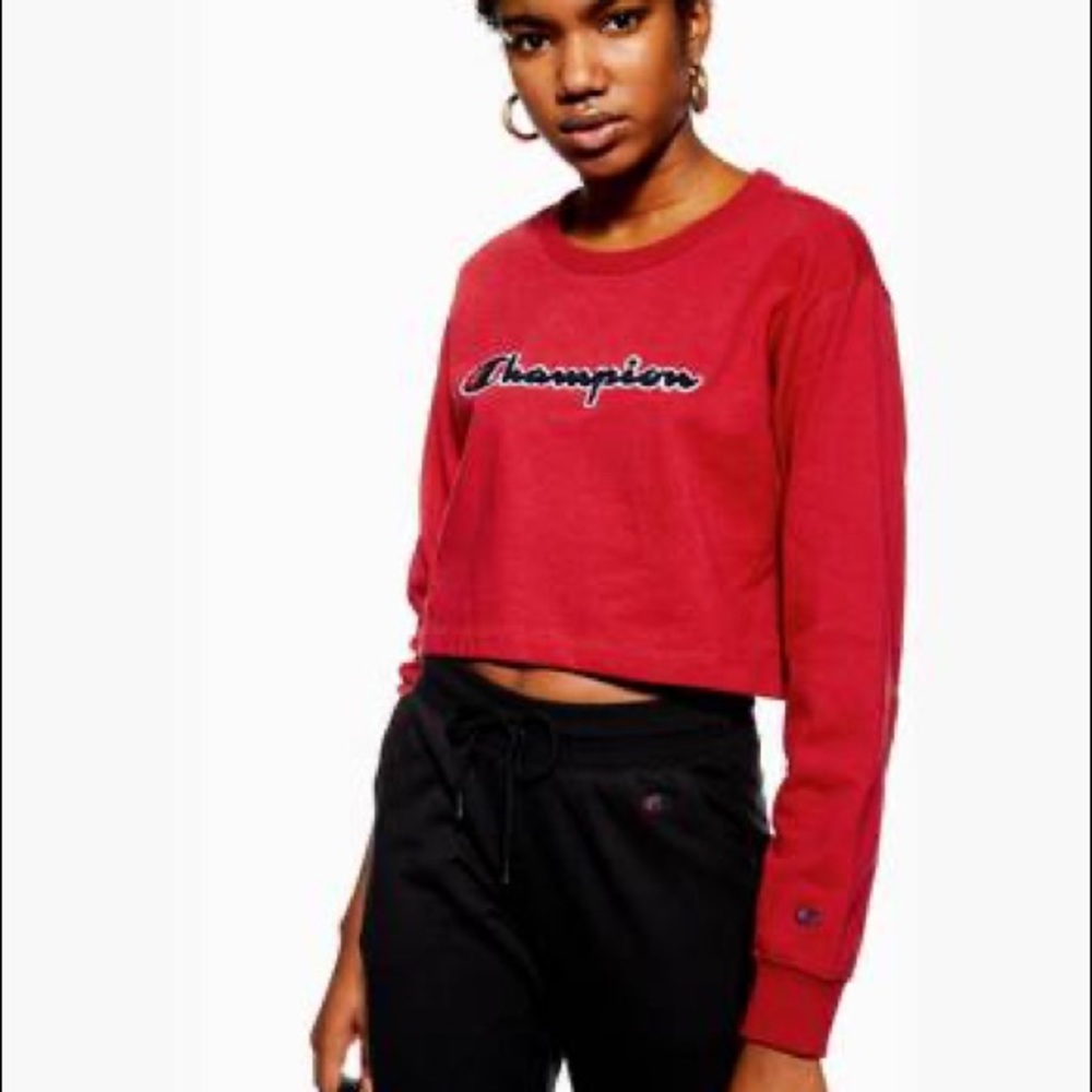 Champion red crop sweatshirt crewneck logo spell out EUC s
